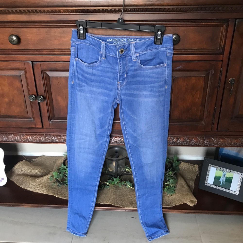 American Eagle Mid-Rise Jegging